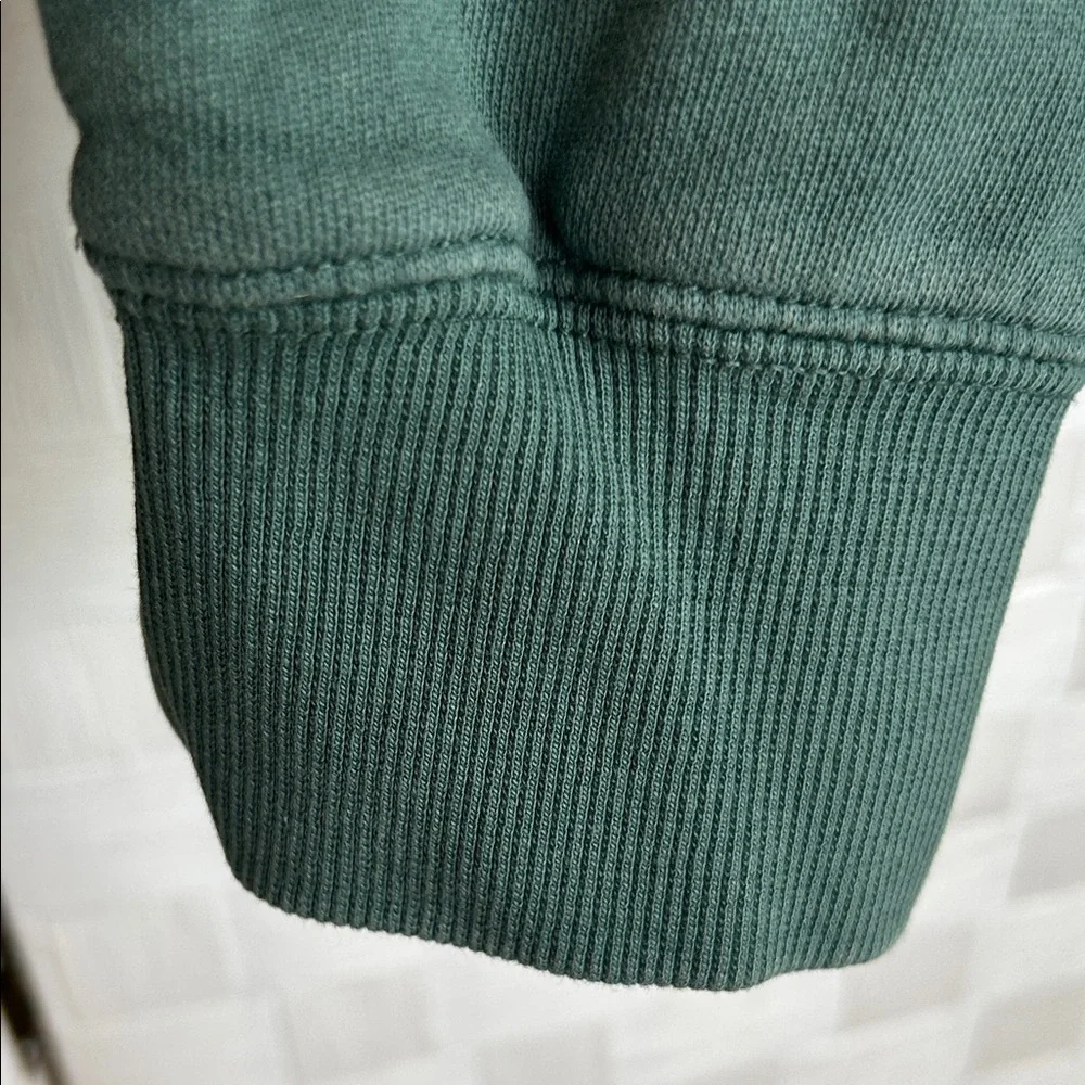 H&M Dark Green Crew Neck Sweater - Picture 4 of 4